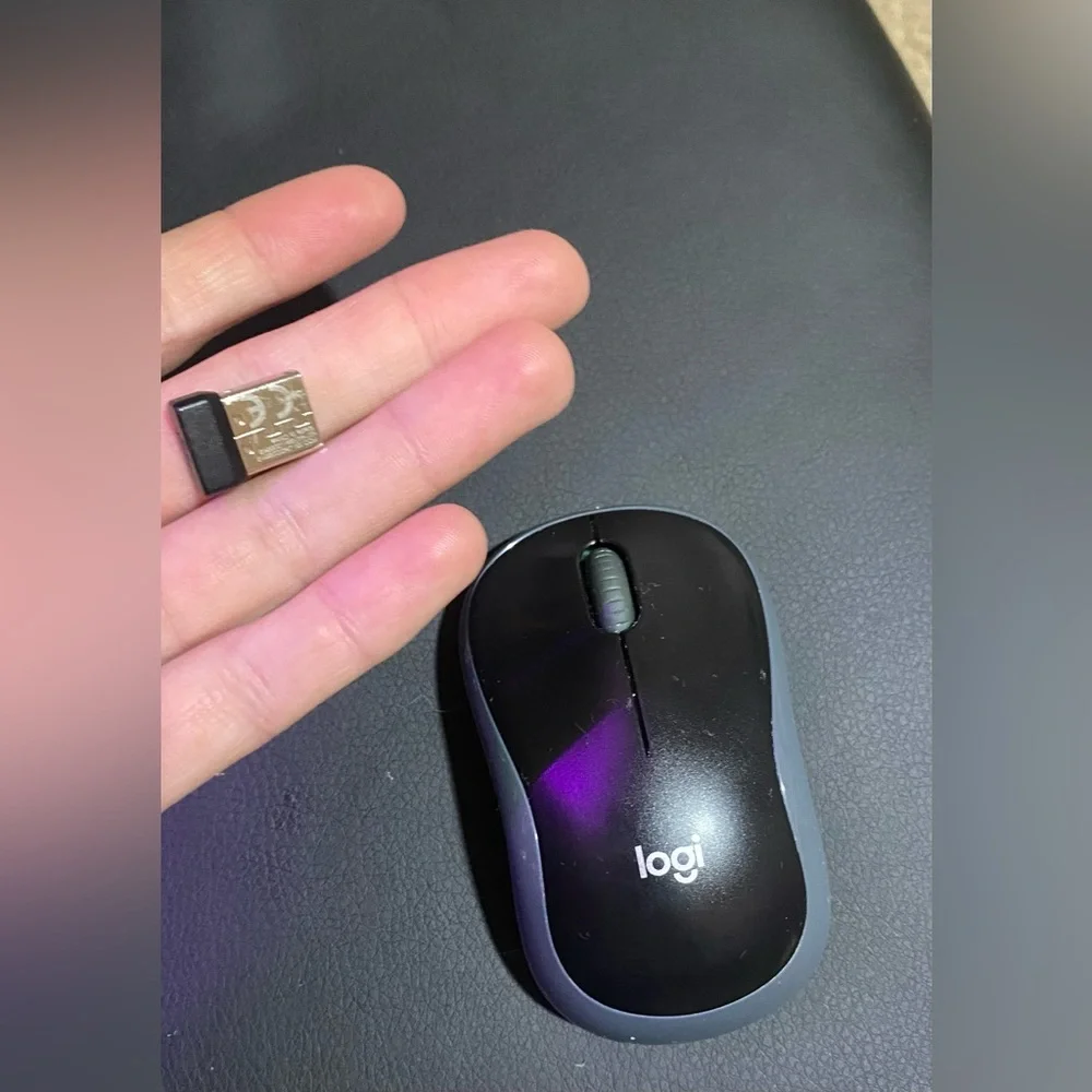 Logitech M185 Wireless Optical Ambidextrous Computer Mouse